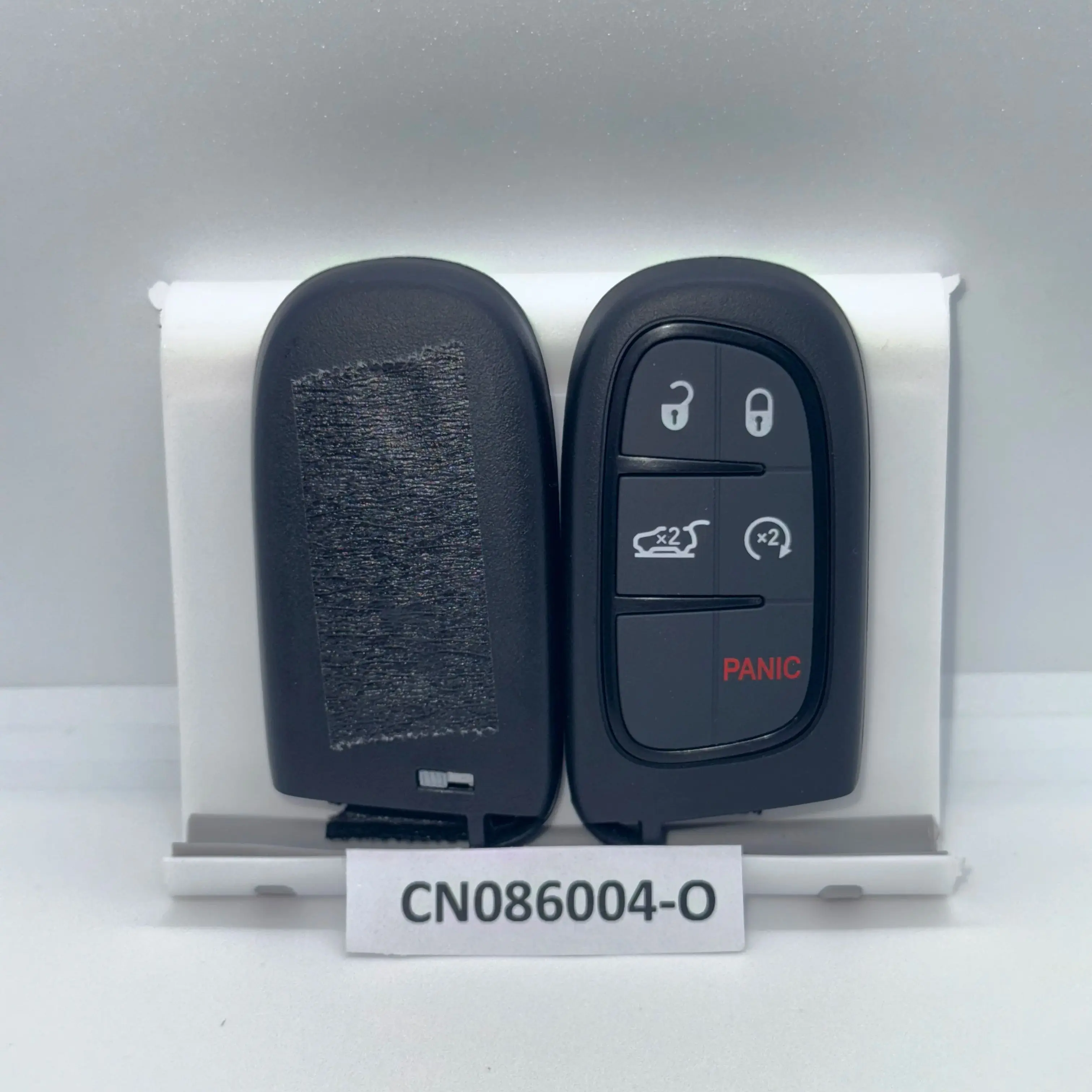 

CN086004 Оригинальный Jeep Cherokee 2014-2017 4 + 1 кнопка Смарт-пульт дистанционного управления 433 МГц HITAG 128-бит AES GQ4-54T