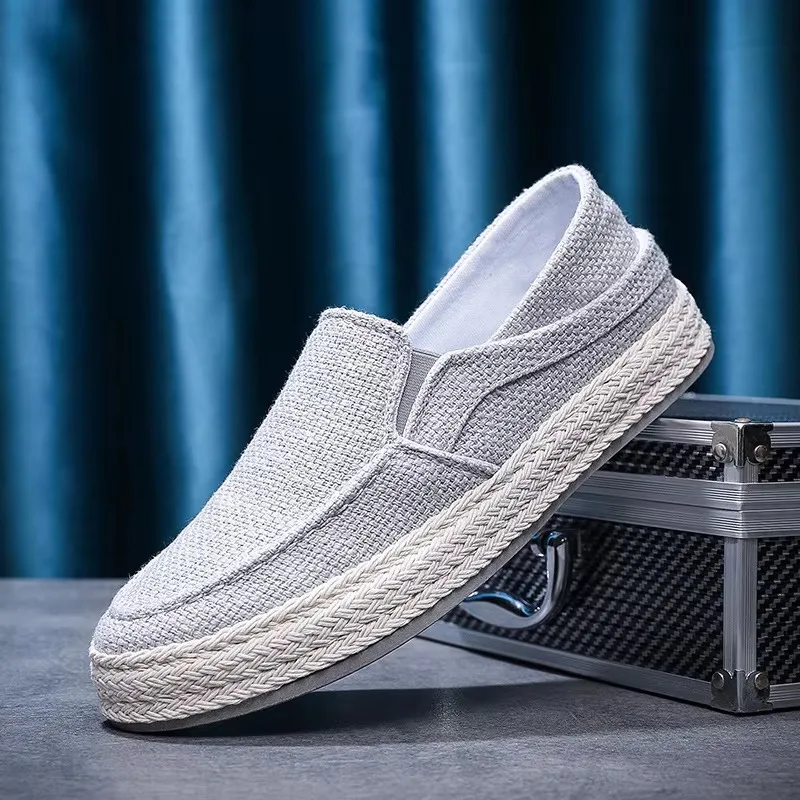 Man's Canvas Shoes Summer Lightweight Breathable Men Flats Shoes Loafers Lazy Linen Cloth Casual Walking Footwear Zapatos Hombre