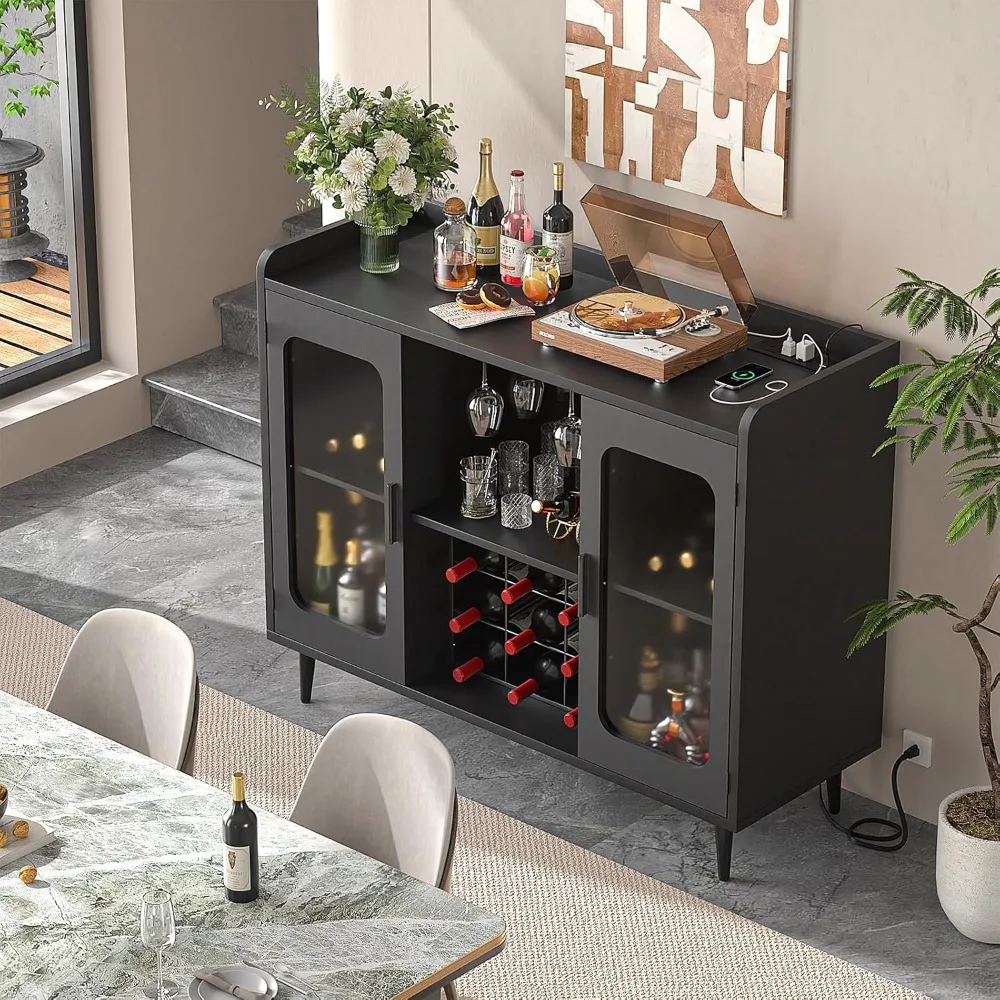 Wine Bar Cabinet com Power Outlet, Liquor Cabinet Bar com luz LED e suporte de vidro, Home Coffee