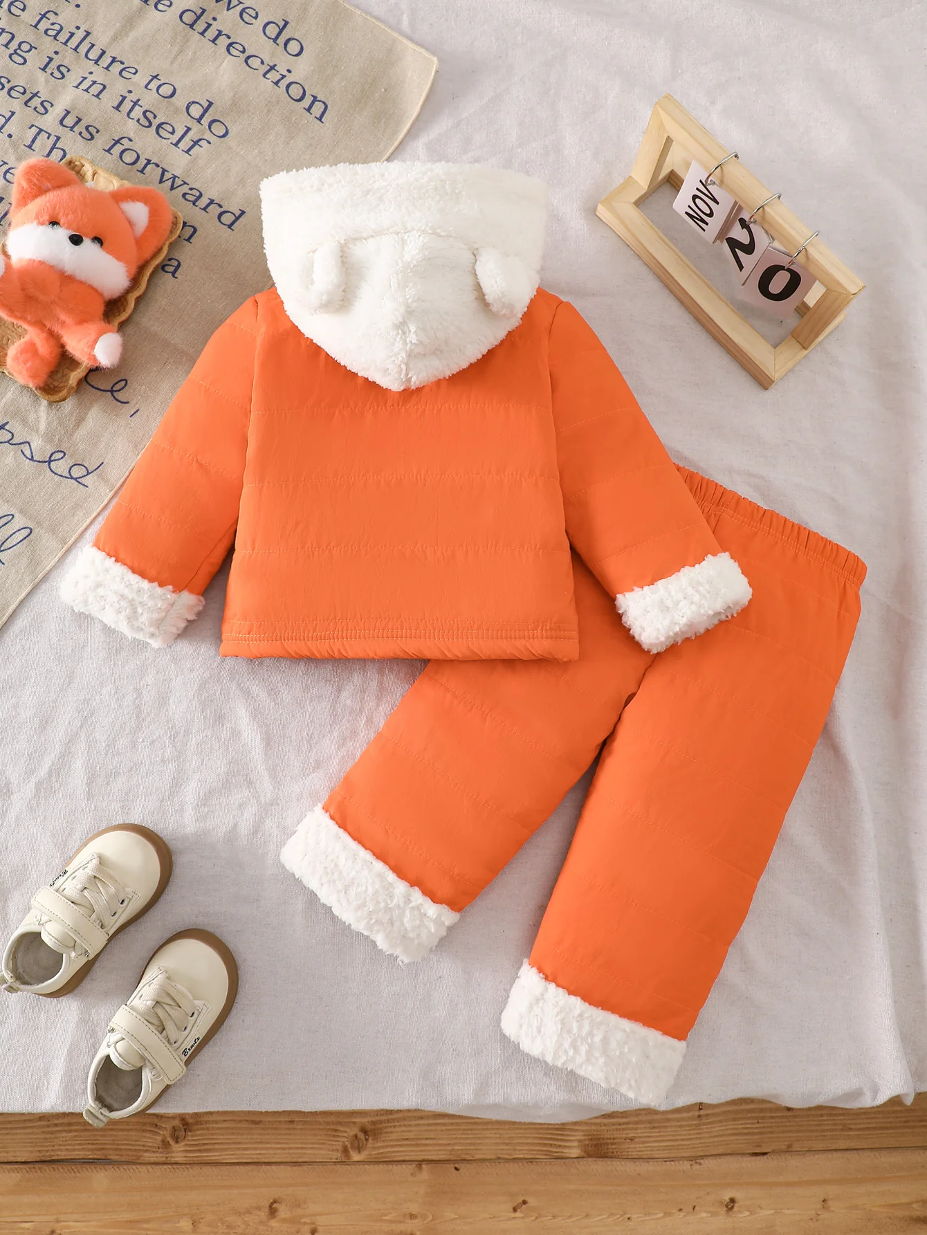 IURNXB 2pcs Baby Clothes Set Infant Snowsuits Fleece Hooded Jacket+Pants Outfits Casual Playwear Winter Toddler Homewear 1-3Y