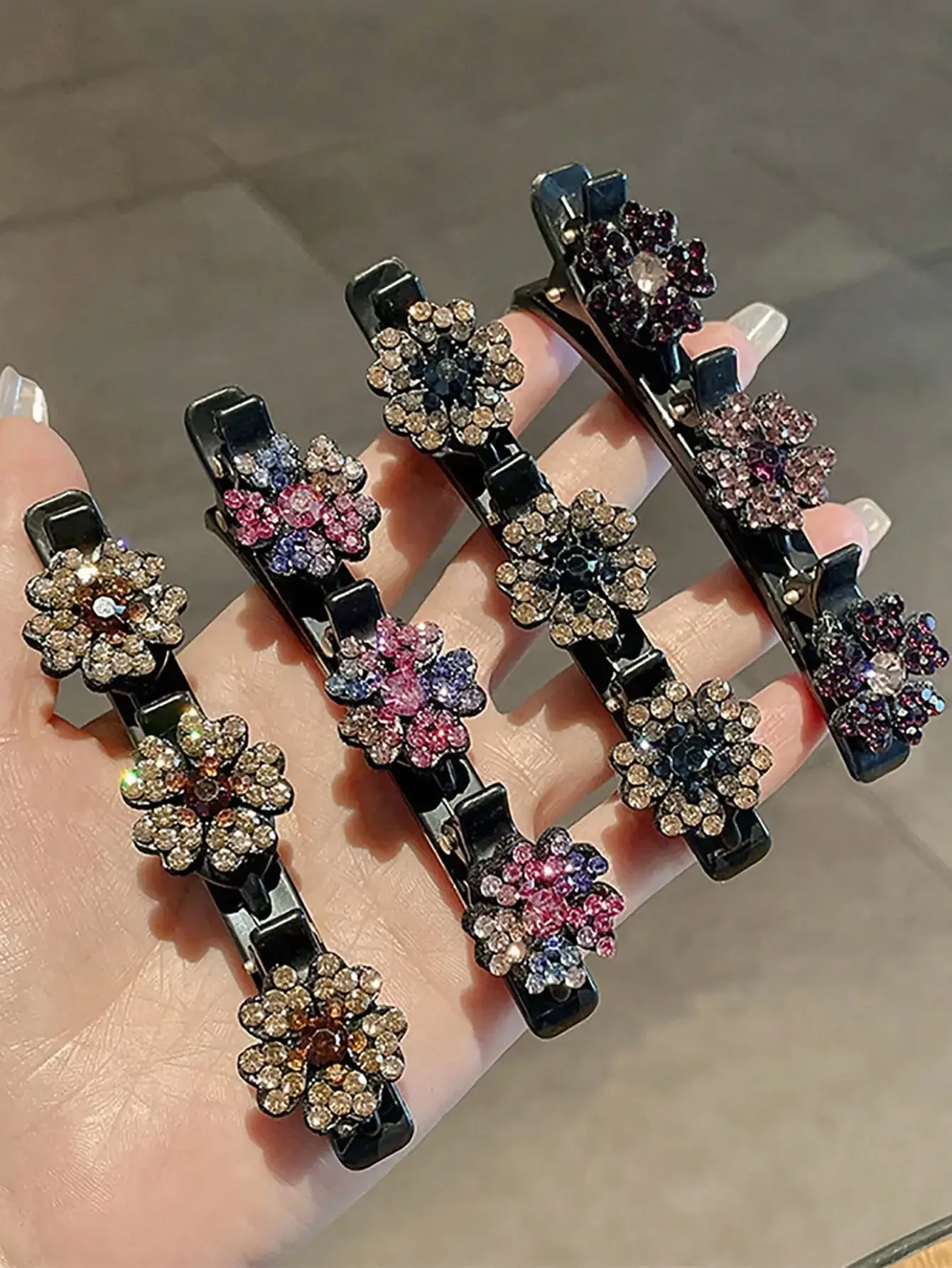

4pcs Elegant Street Style Women Double Layer Clover Braided Hair Clip, Bangs Decor Hair Barrettes, Side Hair Clips, Hair Accessories, Claw Clips, Clips For Hair, Hair Slide, Hair Claws, Head Accessories, Hairpin