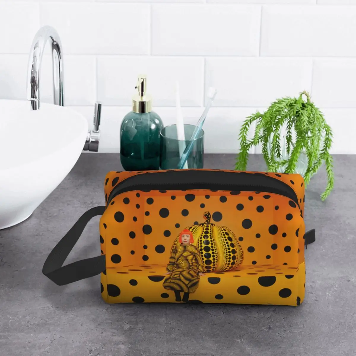 Benutzerdefinierte Yayoi Kusama Kürbis Reisekosmetiktasche für Frauen Abstrakte Kunst Make-up Toilettenartikel Organizer Damen Beauty Aufbewahrung Dopp Kit