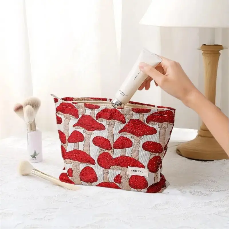 New Retro Artistic Mushroom Jacquard Fabric Makeup Bag, Women's Clutch Bag, Zippered Square Bag, Toiletry Bag