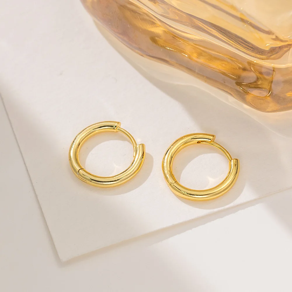 1Pair Classic Gold Thick Hoop Huggie Earrings, Polished Stainless Steel Minimalist Click Hoop Earrings Daily Women Ear Jewelry