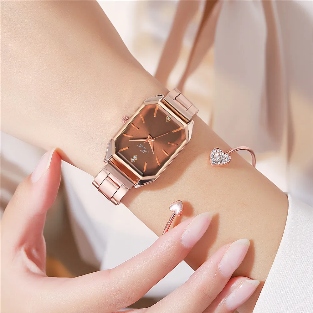 Neue Trend Mode Rechteckigen frauen Stahl Gürtel Tabelle Temperament Streifen Nagel Gesicht Quarz frauen Mode Uhr