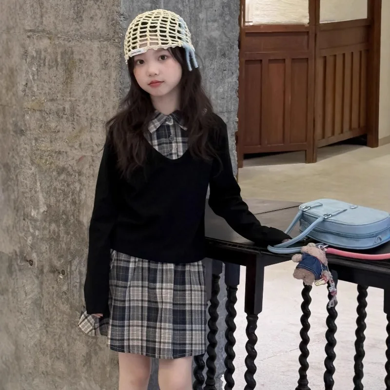 Children's Outfit Autumn Collection Girls' Plaid Two-Piece Top with Undershirt and Pleated Skirt Preppy Style Two-Piece Set