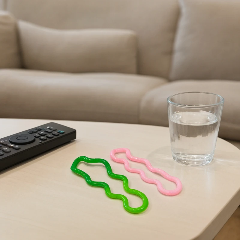 Photochromic Twist Fidget Toy UV Color Changing Sensory Stress Relief Toy, Deformable Rope Desk Toy Gift