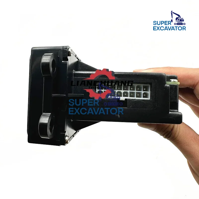 For Yuchai YC35 YC60 YC85 YC135 YC230-8 Air-conditioning panel control Air conditioner controller switch excavator Parts