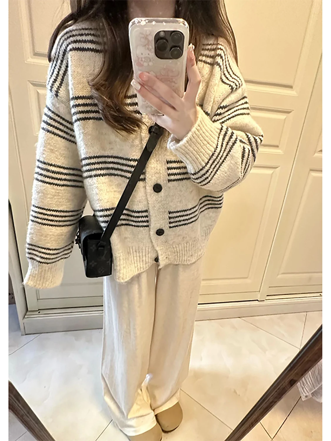 

Women's Autumn Winter Knitted Sweater Cardigan round Ne Striped Color Blo Sle Korean Lazy Faion High End Feeling Oute...