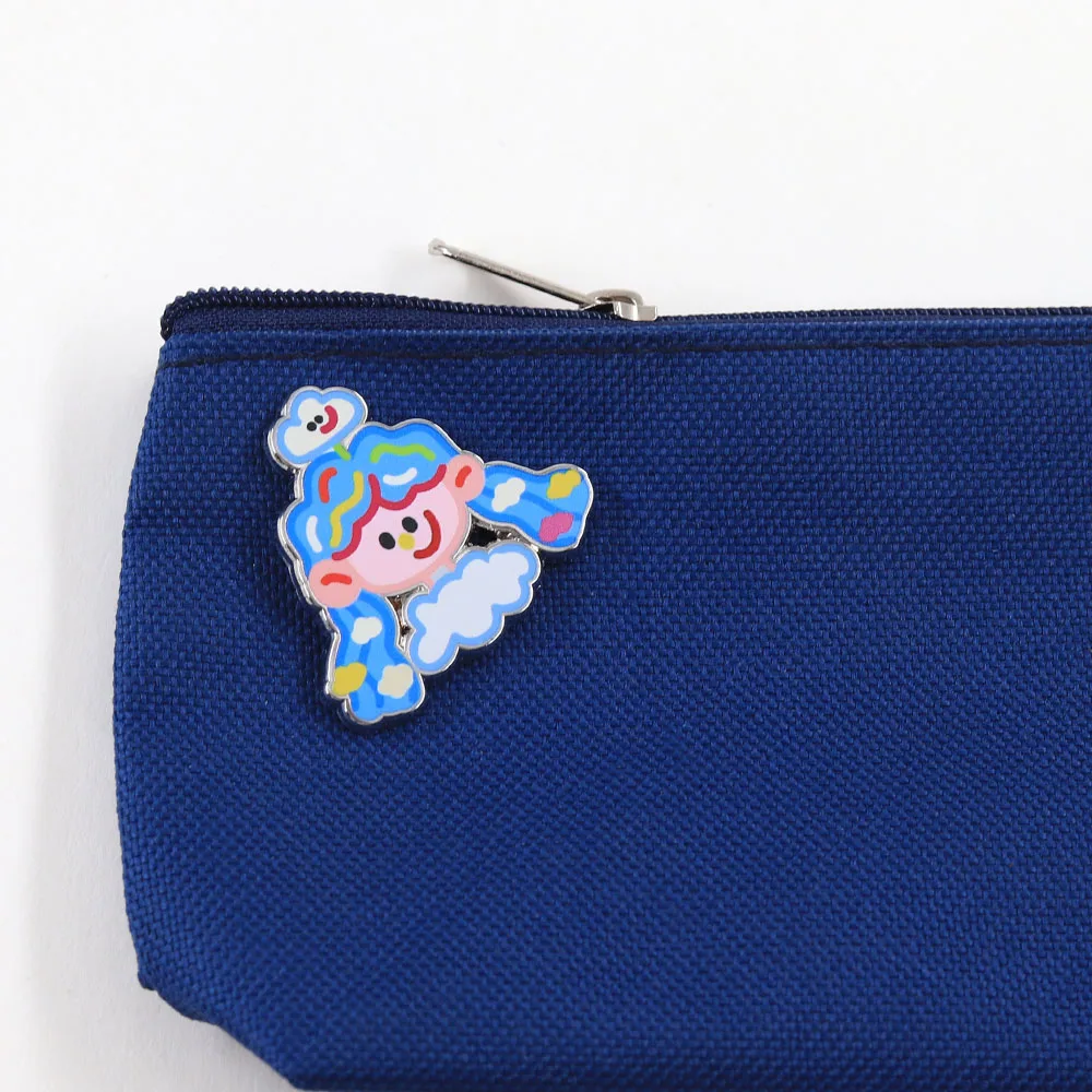 Kawaii Wolkenmädchen Emaille-Pin Niedliche Blauhaarige Cartoon-Figur Anstecknadel Verspieltes Himmel-Abzeichen für Rucksack Kleidung Mädchen Geschenk – Detail 9