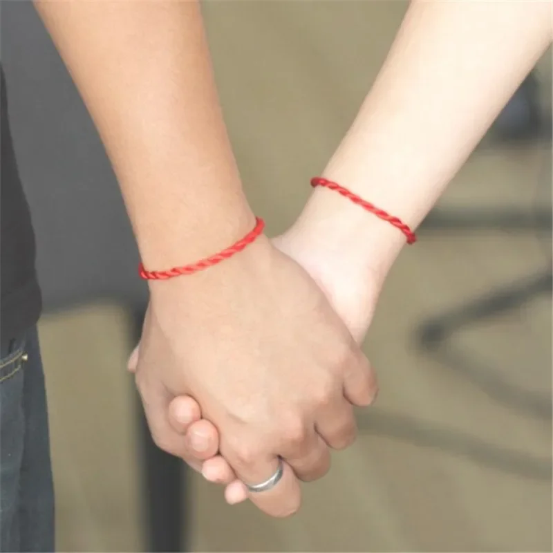 Sale 2024 Fashion Red Thread String Bracelet Lucky Red Handmade Rope Bracelet for Women Men Jewelry Lover Couple 1PC