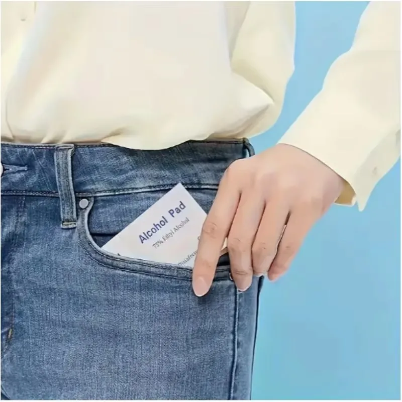 مسحات كحول للبشرة 75% لتطهير الجروح، مناسبة للحمل في حالات الكوارث الرياضية الخارجية لوازم صندوق الإسعافات الأولية الأساسية
