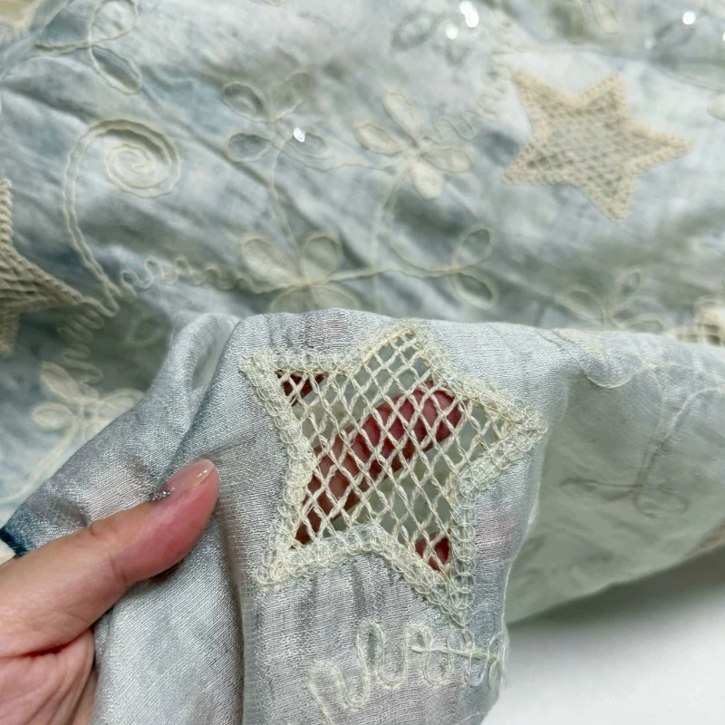 ライトグレーブルーのタイダイ染め、星型スパンコール刺繍入り、 - Sewing Tie Dye のレビューと価格