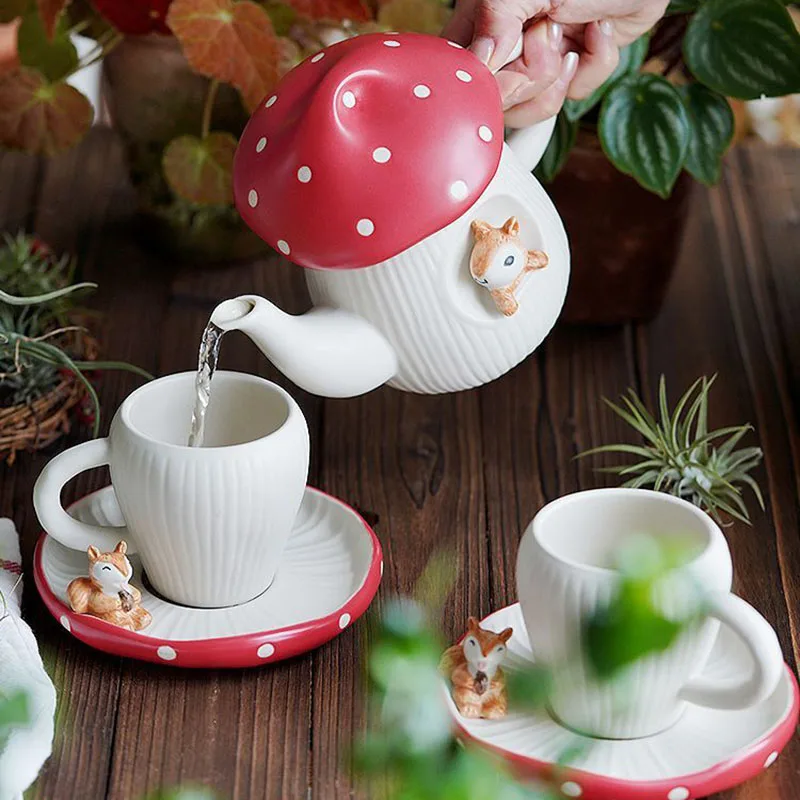 Red Mushroom Coffee Cup Saucer Exquisite Ceramic Afternoon Tea Set Simple Home Teapot Breakfast Milk Mug Cartoon Dessert Plate