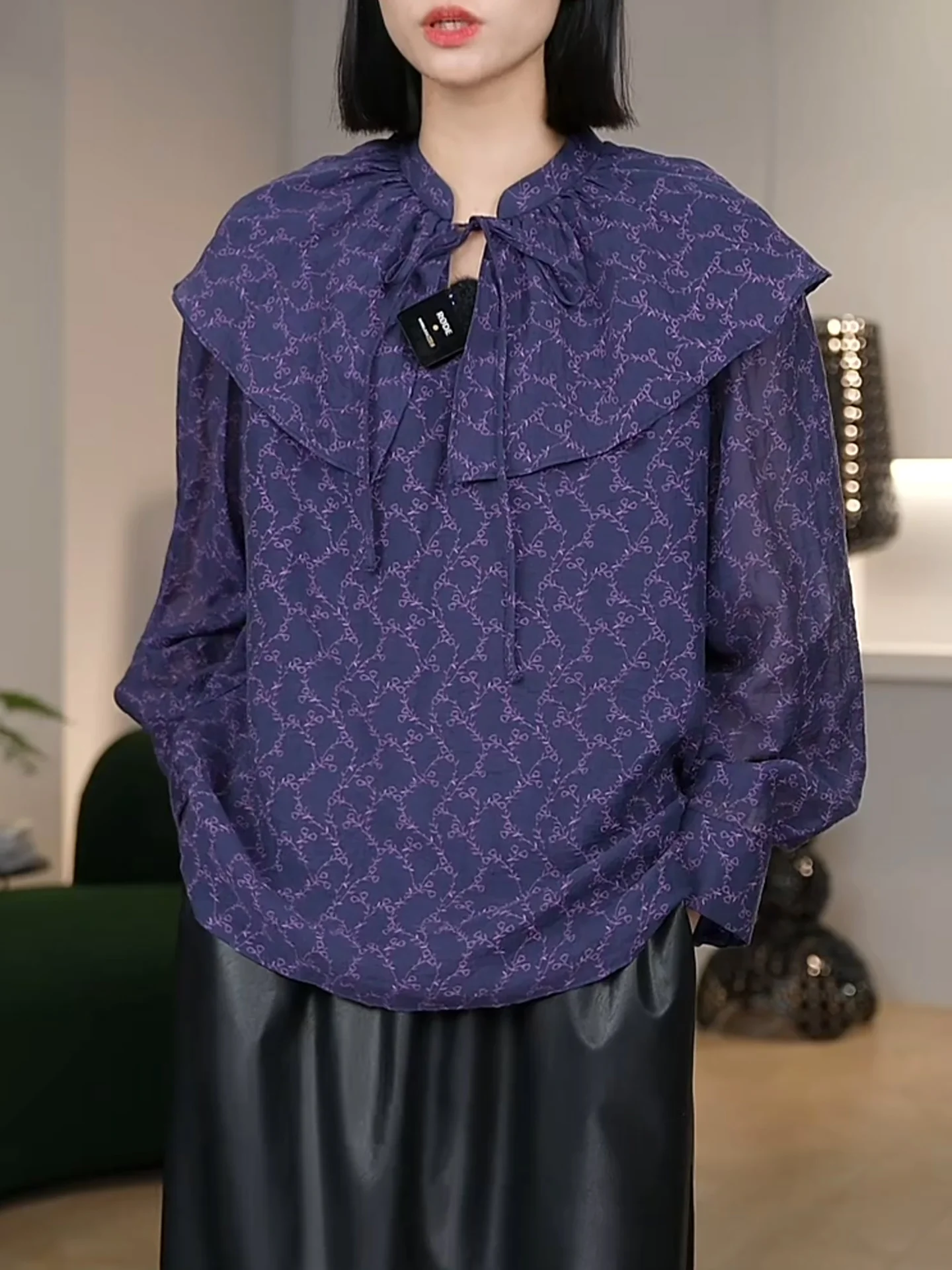 

Ele Purple Floral Long Sve Women's irt Loose Inner Wear Top with Bow Design Autumn Winter Oversize Blouse for Ladies