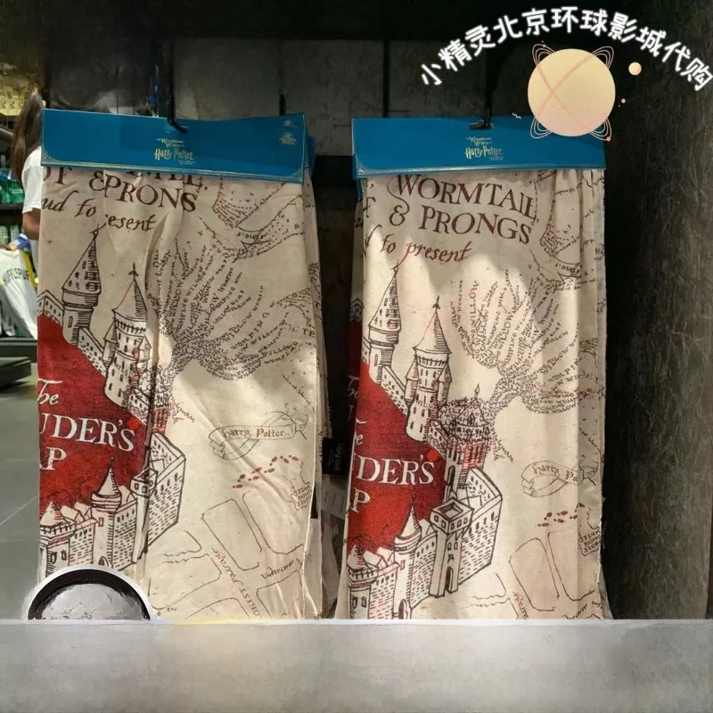 Echarpe-en-soie-fine-style-universitaire-souvenirs-de-voyage-collection-universelle-beijing-universal-studio-ci-tour-escape-map-warts