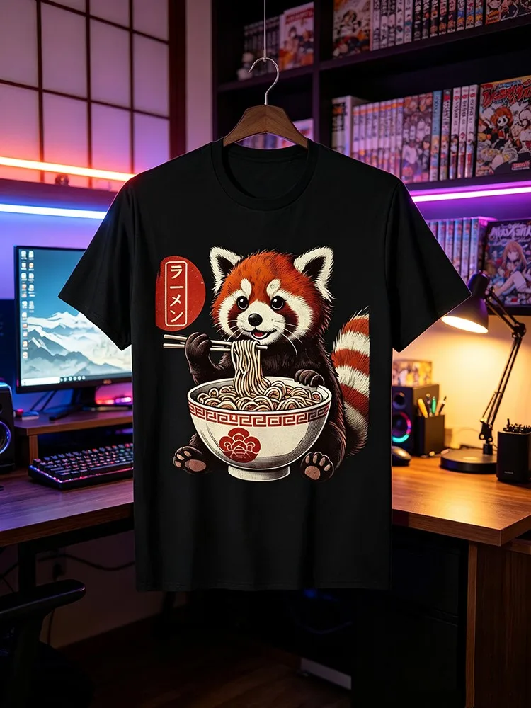 Men'S Funny Red Panda Eating Ramen Japanese Kawaii Anime Design T-Shirt - Black Casual Short Sleeve Crew Neck, Suitable for Outdoor Activities And Daily Wear