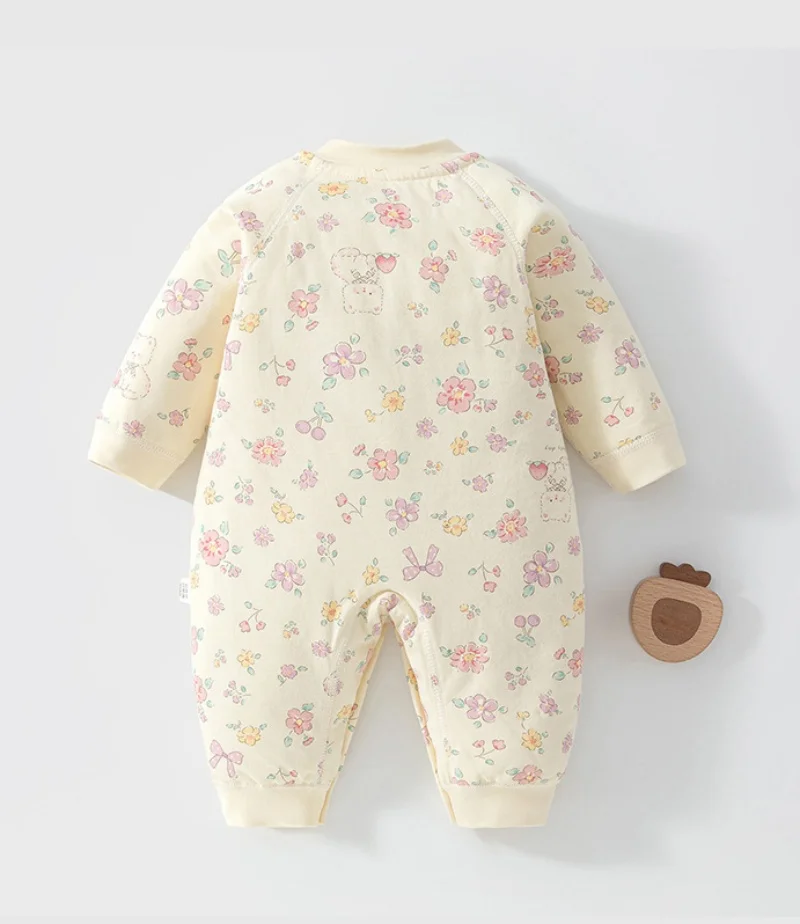 2026 Herbst Baby Neugeborenen-Strampler 0-24M Jungen Mädchen Blumendruck Gepolsterter Body Weicher Warmer Säuglings-Overall für den Alltag – Detail 3