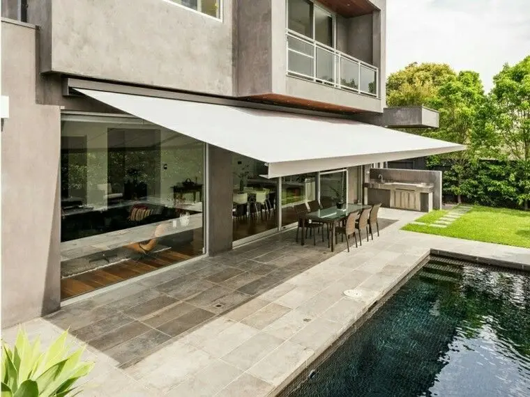 

Wholesale Heavy Duty Retractable Awning Automatic Operation Windproof Aluminum Frame Porch Sun Shelter for Commercial Building