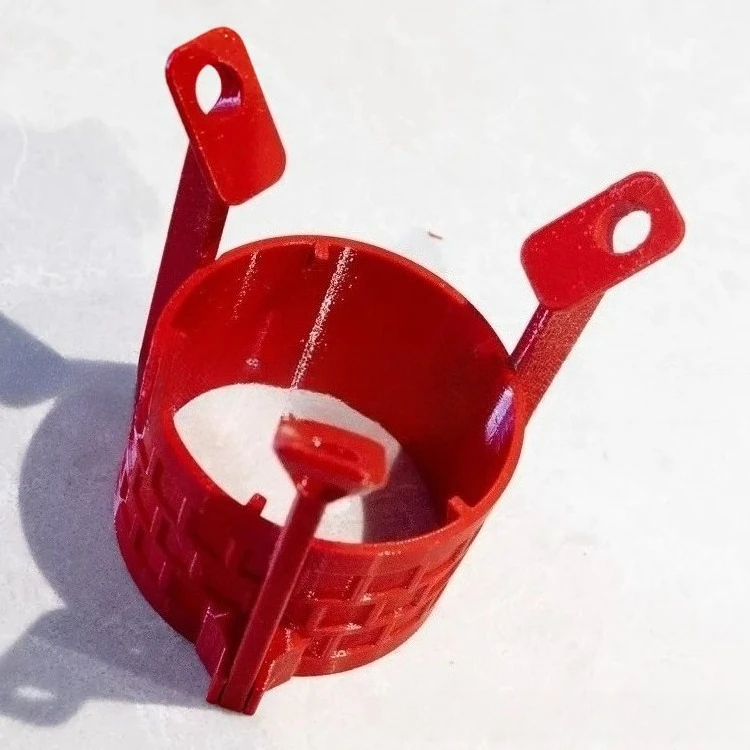 2025 new outdoor camping ground Coke stand outdoor tools outdoor water cup mount convenient and easy to carry