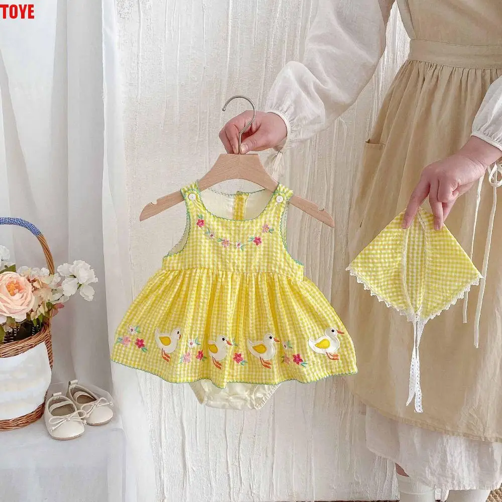 

Дизайнерский комбинезон без рукавов для маленьких девочек, платье принцессы из хлопкового материала с принтом утки, платье принцессы с цветочной вышивкой, желтый ситцевый цвет