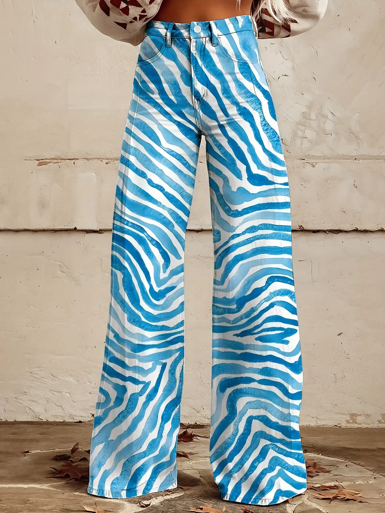  Ladies' casual jeans with a variety of colorful western prints, Retro fashion zebra print loose horn imitation jeans
