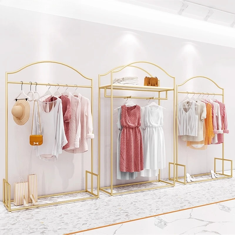 

Women's clothing store display racks Gold hanging clothes racks Store decoration racks