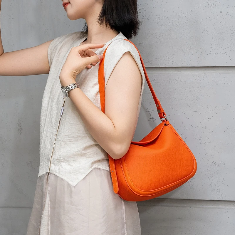 Genuine Cowhide Leather Flap Hobo Shoulder Bag for Women Pebbled Leather Casual Crossbody Bag Luxury Designer Underarm Bags