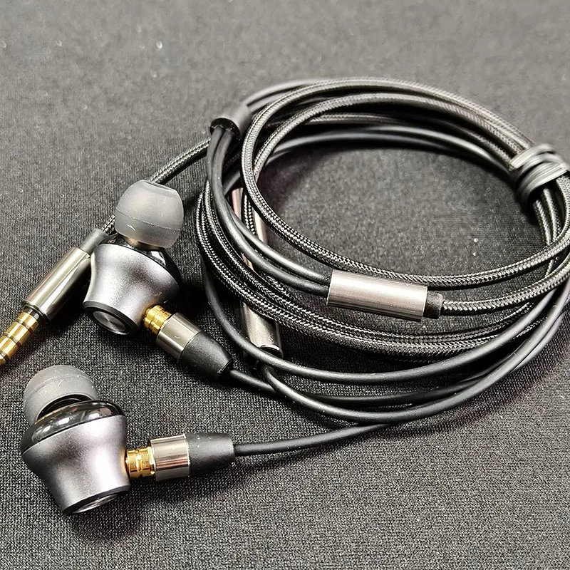 HIFI  In Ear Metal Tri Frequency Balanced MMCX Earphone with Knowles 33518 Balanced Armature with Fengda Dynamic Coil Headphone