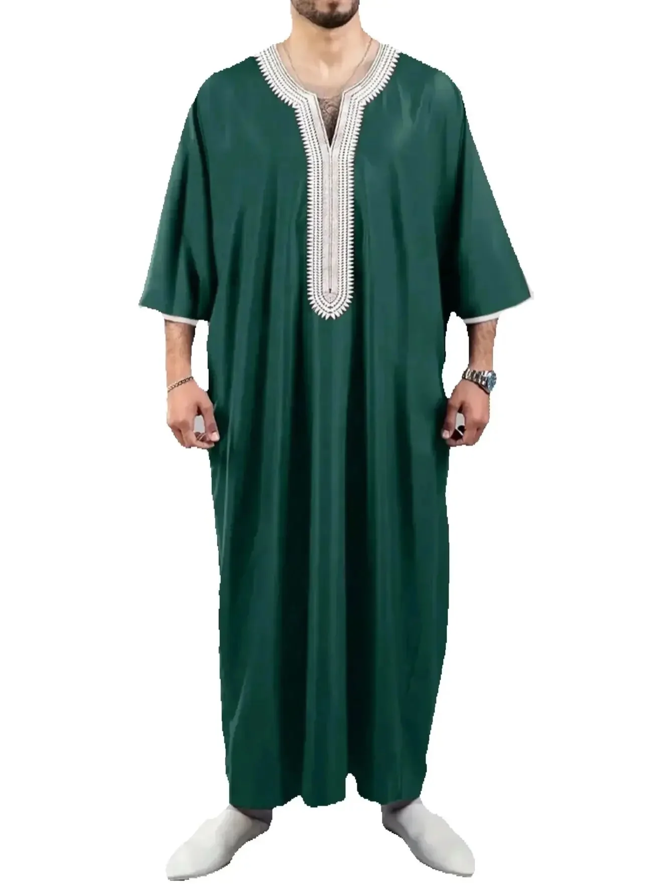 GREEN