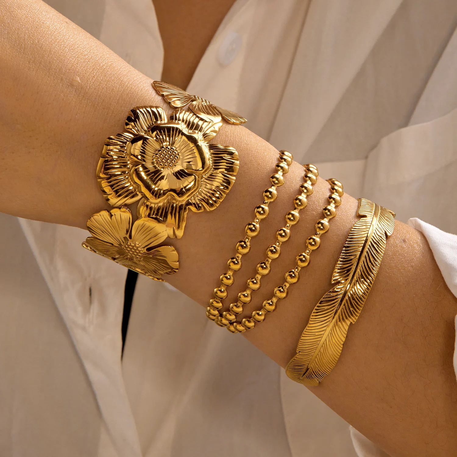 Boho Vintage Edelstahl Feder-Textur Offener Armreif für Frauen Leichtes Naturinspiriertes Verstellbares Armband – Detail 5