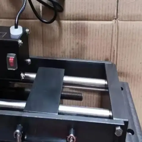 Drums Cutting Accessories AM-983 Drum Brake Lathe Machine Tool Parts for Automotive Repair And Maintenance