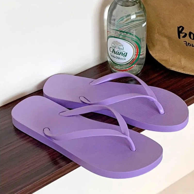 

Summer Women's Flip Flops Flat Bottomed Non Slip Bathroom Slippers Lightweight Soft Bottomed Beach Slippers Sandalias De Mujer