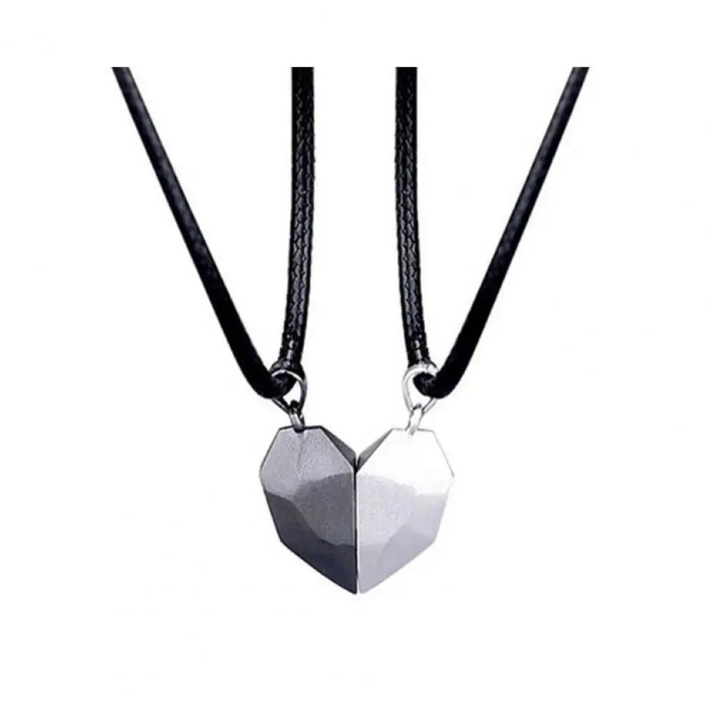 Heart Pendant Necklace Couple Matching Necklace Set Electroplated Alloy Magnetic Heart Pendant Love Jewelry for Husband Wife