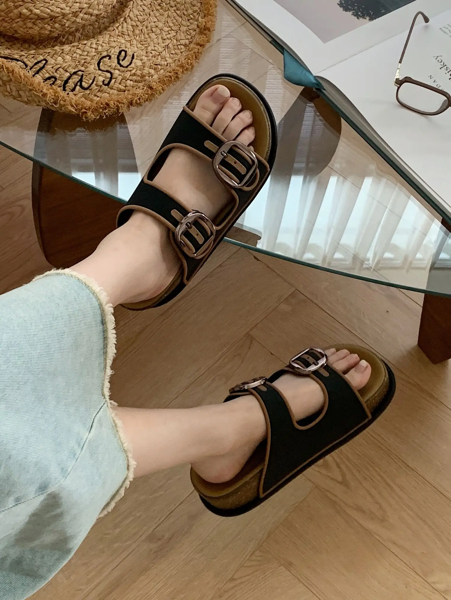 Thick Sole Double Buckle Straps Slippers For Women's 2024 Summer Slippers Featuring Thick Sole Beach Slippers