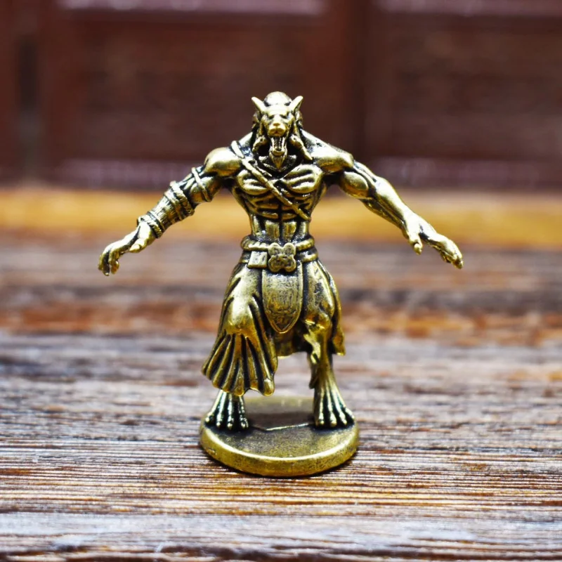 

Brass Werewolf Figurine Vintage Style European and American Blood Moon Werewolf Mutant Figurine Decoration Office Desk Figurine