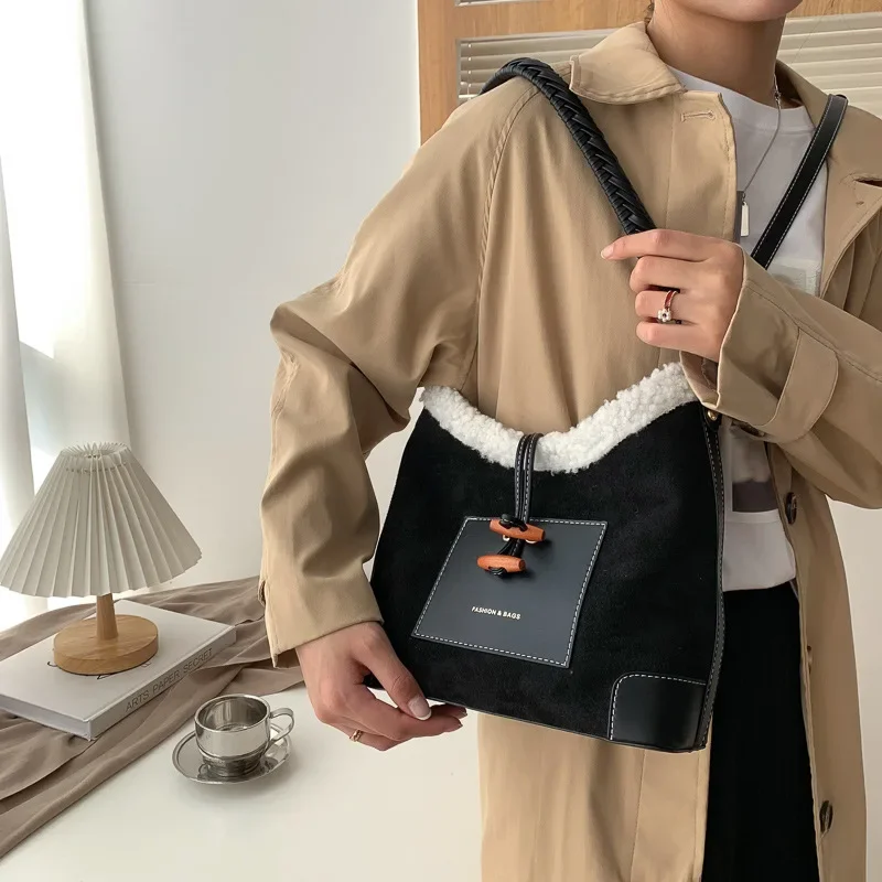 New Trend Vintage Brand Design Lambswool Suede Shoulder Crossbody Bags For Women Winter Ladies Messenger Bag Tote Big Purse Lady