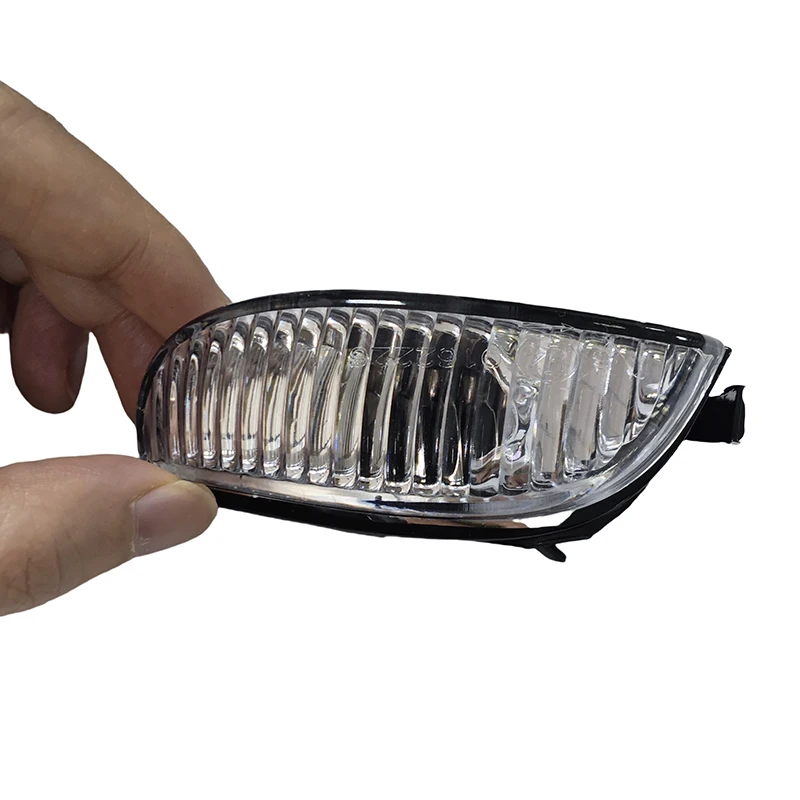 1 Piece Reverse Mirror Signal Light 261600509R For Renault Logan