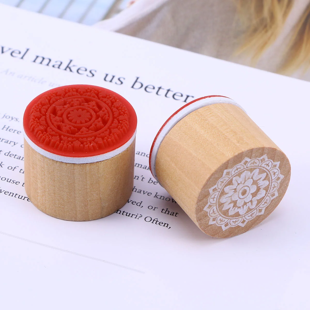 6pcs Vintage Style Round Shaped Wooden Rubber Stamps in Different Flower Floral Patterns Wood stamps flowers