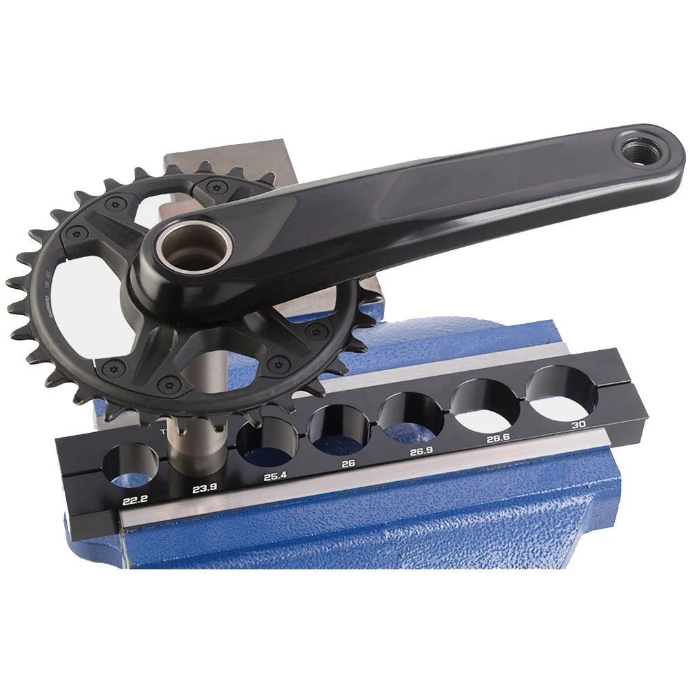 

Bicycle Repair Clamp With Axle Fixture - Versatile For Fork Seatpost Hub & Wheelset Maintenance Sturdy For Bike Care Tasks