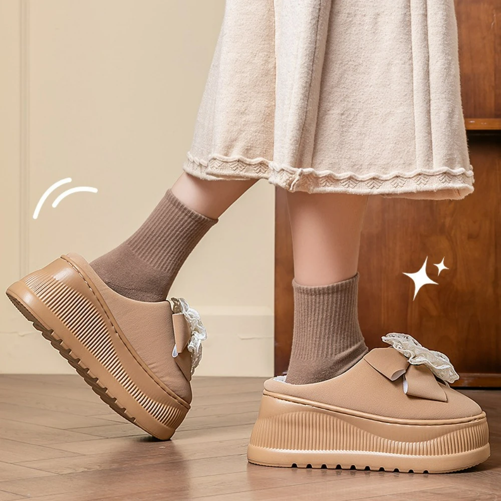 شباشب قطنية للنساء في الشتاء، طراز جديد للارتداء الخارجي، حقيبة عازلة منزلية غير قابلة للانزلاق، أحذية قطنية بنعل سميك