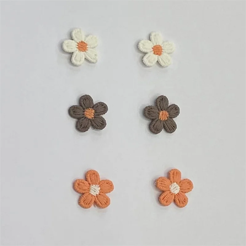 100Pcs Embroidered Flowers Appliques Patches DIY Arts Headwear Decor Material Clothes Hat Shoes Brooch Hair Handmade Accessories