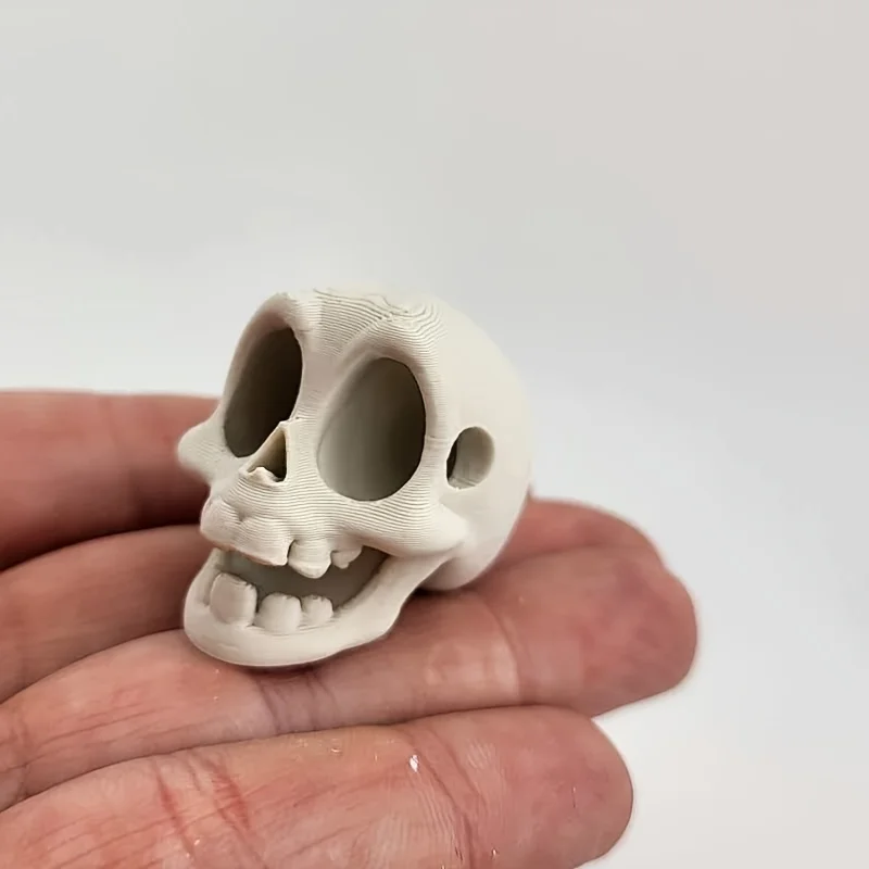Mini figurine de crâne de dessin animé non peinte, ornements mignons en forme de crâne pour la peinture DIY, décorations de bureau gothiques, diorama, décorations de fête, cadeaux