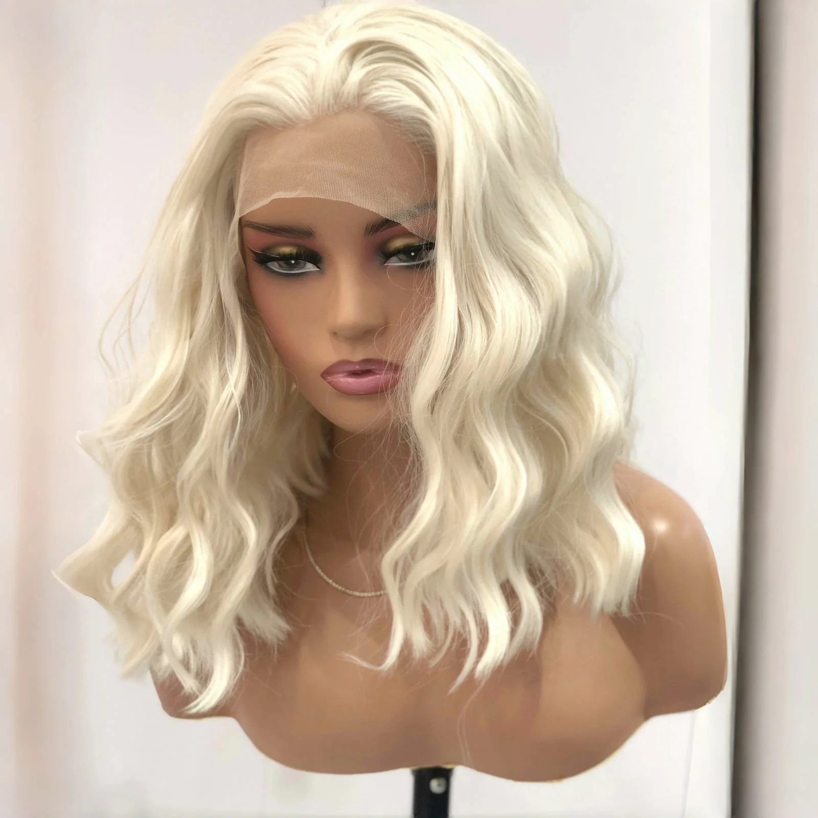 Platinum Blonde Bob Hair Wig Synthetic Lace Front Wig Short Curly Wigs for Women Glueless Wavy Blonde Wig Lace Front Bob Wigs