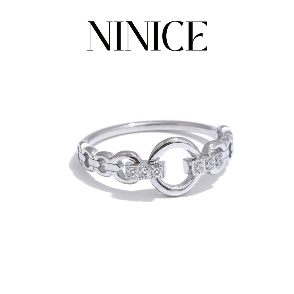 NiNice Hochwertiger Edelstahl-Ring mit eingelegtem Zirkonia, Gold- und Silberfarbe, exquisites, stilvolles Alltagsschmuckzubehör