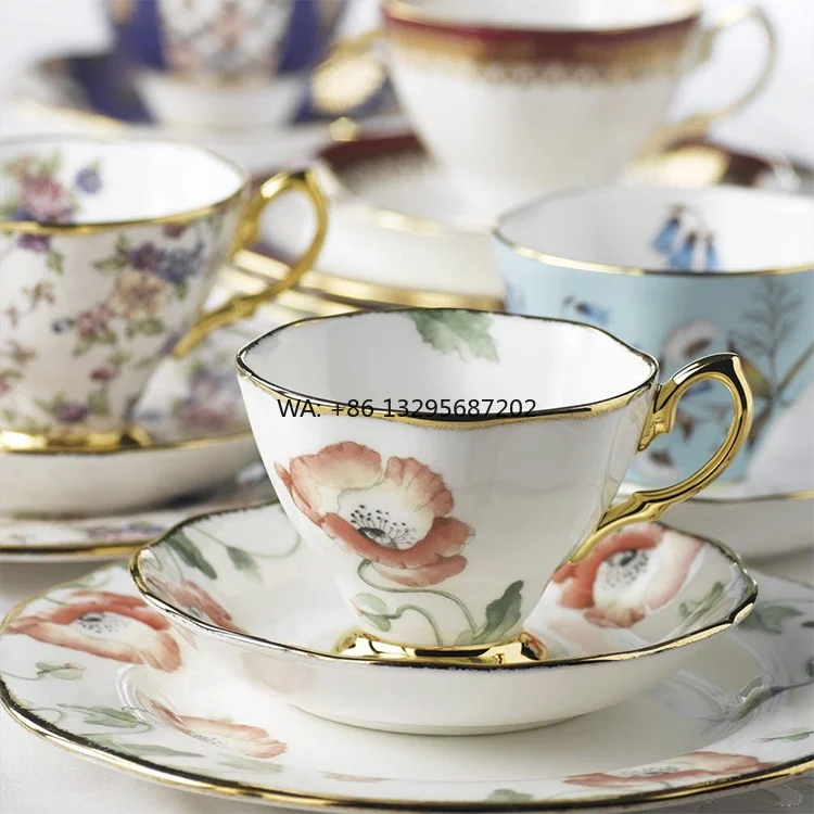 

Китайская посуда для напитков, роскошные необычные керамические чайные чашки с золотой оправой и блюдцем