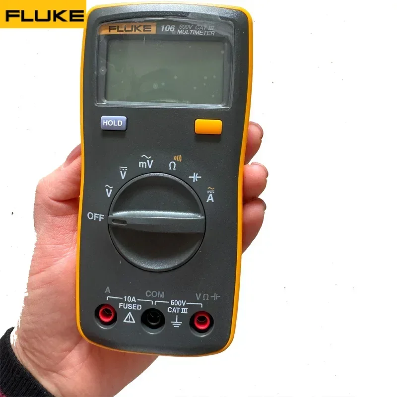 Fluke 106 Handheld Digital Multimeter 600V 10A CAT III Meter Multimeter