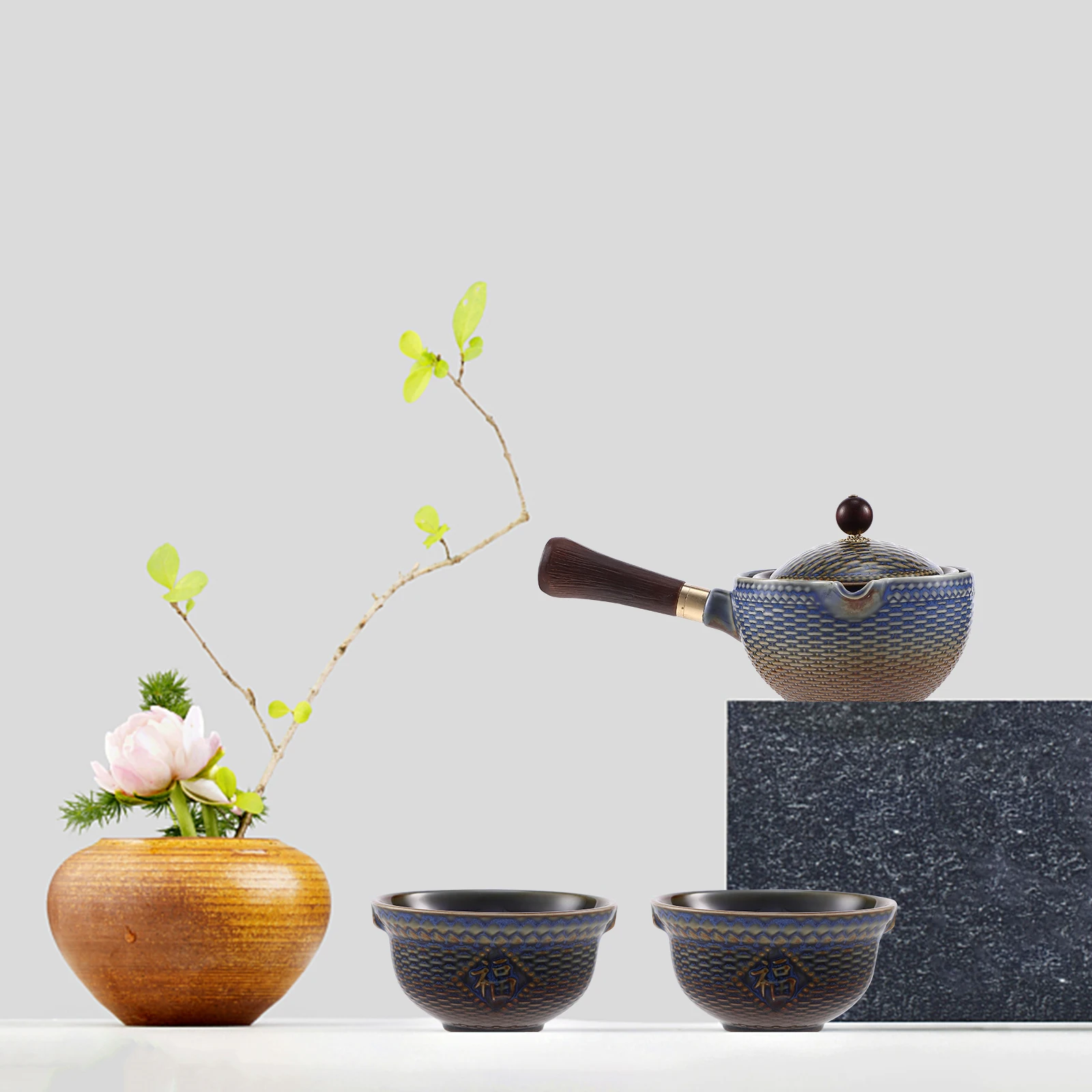 

Ceramic Teapot Side Handle 360 Degree Rotation Chinese Pots Smooth Surface Easy Clean Loose Tea Brewing Practical Kitchenware