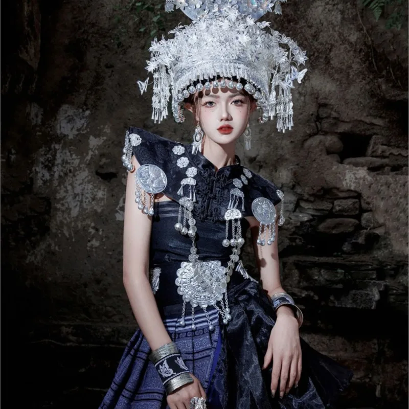 Kostium etniczny: Czarna suknia wieczorowa dla kobiet w stylu ciasta, kostium fotograficzny