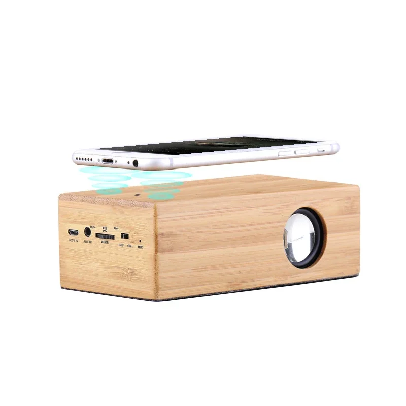 Altoparlante doppio con ricarica audio bluetooth in legno Altoparlante multifunzionale Mini altoparlante Strumento di vendita caldo e materiale in legno naturale